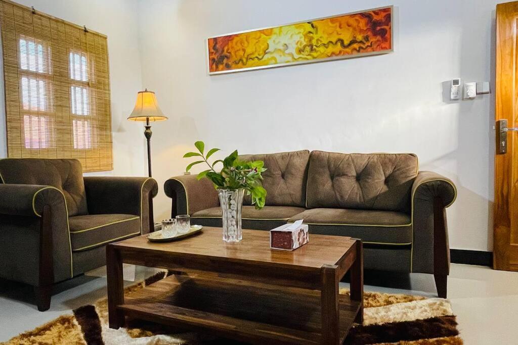 A Luxury Duplex In Dili City, Timor-Leste Exterior photo